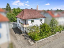 Zweifamilienhaus sanierungsbedürftig, in gefragter Wohnlage von Sindelfingen