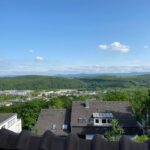 Helle Zwei-Zimmer-Wohnung mit zwei Balkonen in Aussichtslage am Österberg, Tübingen