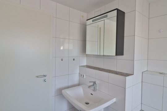 Helle 3,5 Zimmer-Wohnung am mit Loggia am Salamanderpark